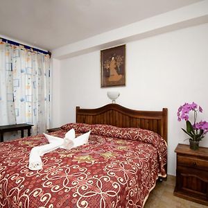 Habitación con Cama King